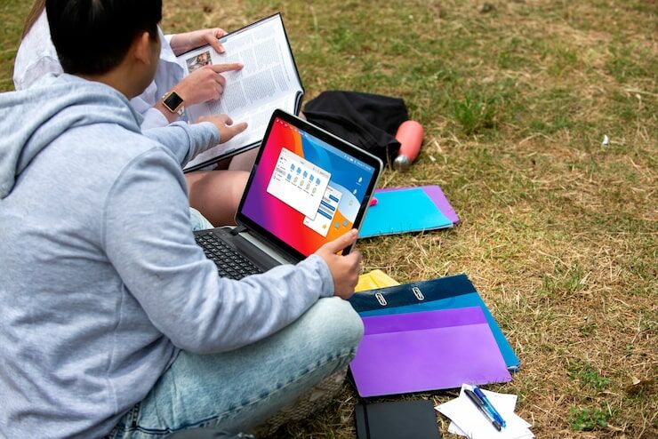 Campus Lifestyle Essentials Every Student Needs for a Successful Year